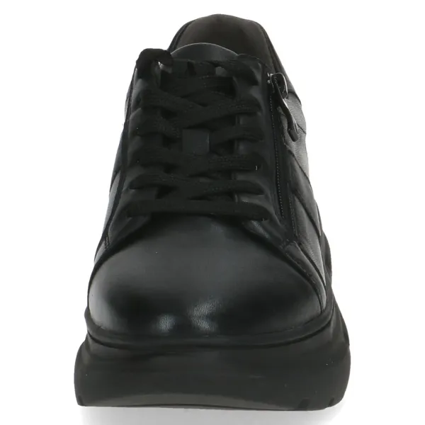 Кроссовки Caprice