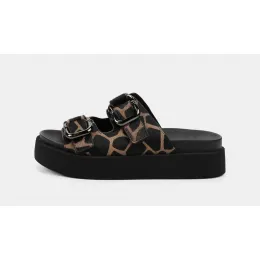 Сандалии ABRICOT